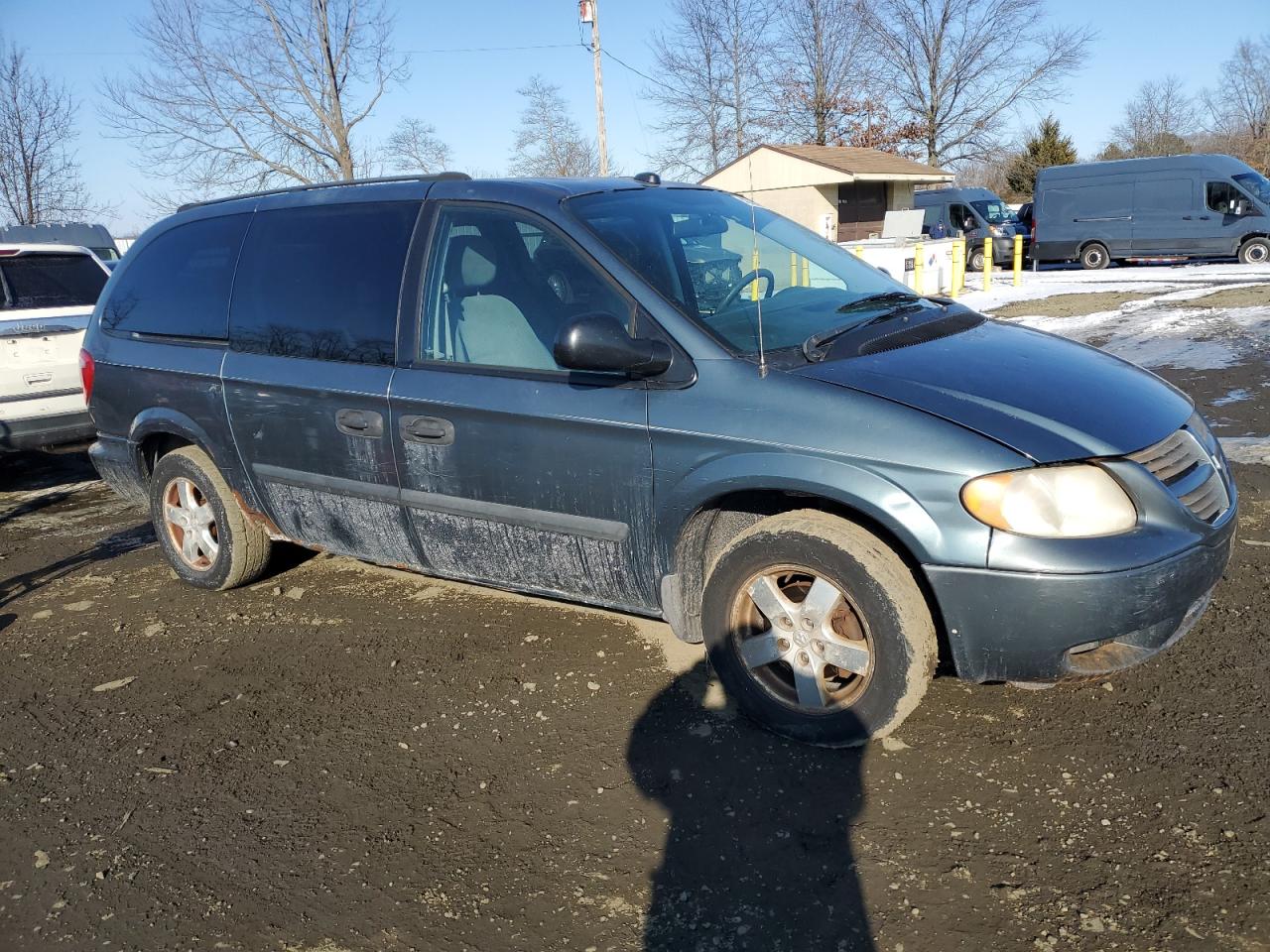 2005 Dodge Caravan - Image 4