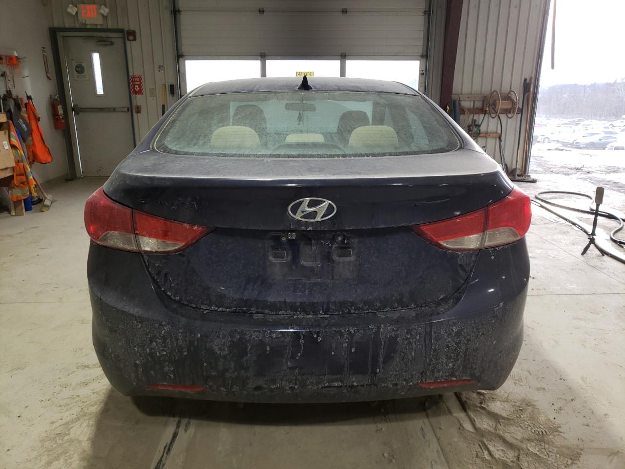 2013 Hyundai Elantra - Image 6