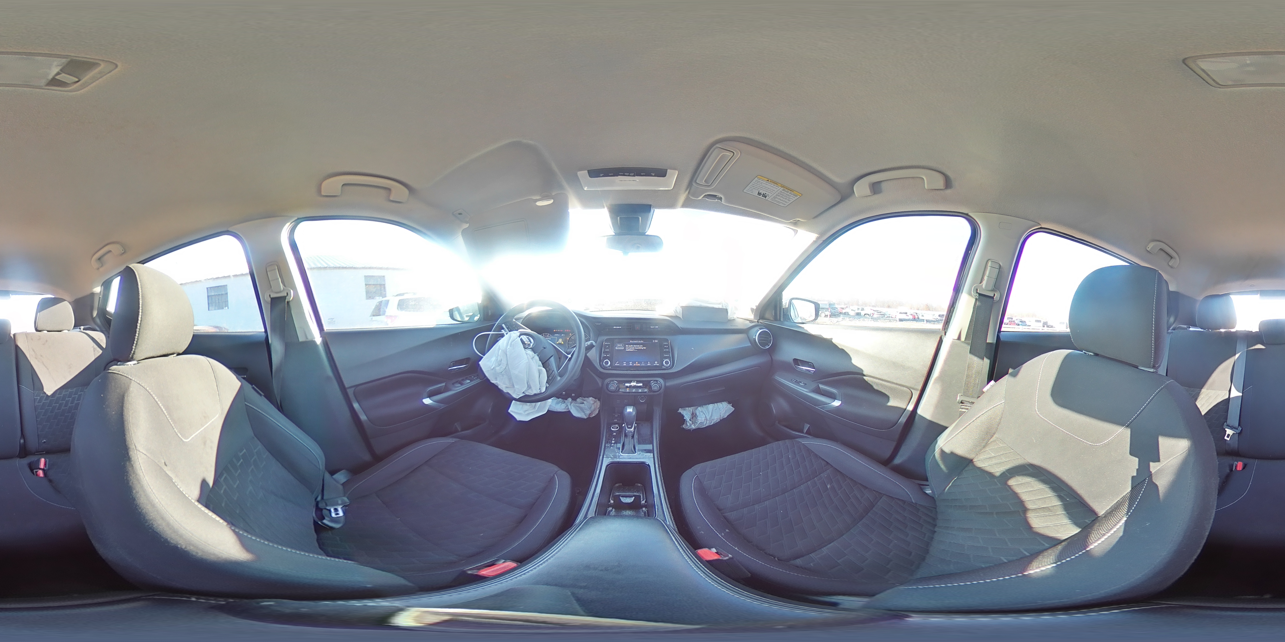 2021 Nissan Kicks - Image 16