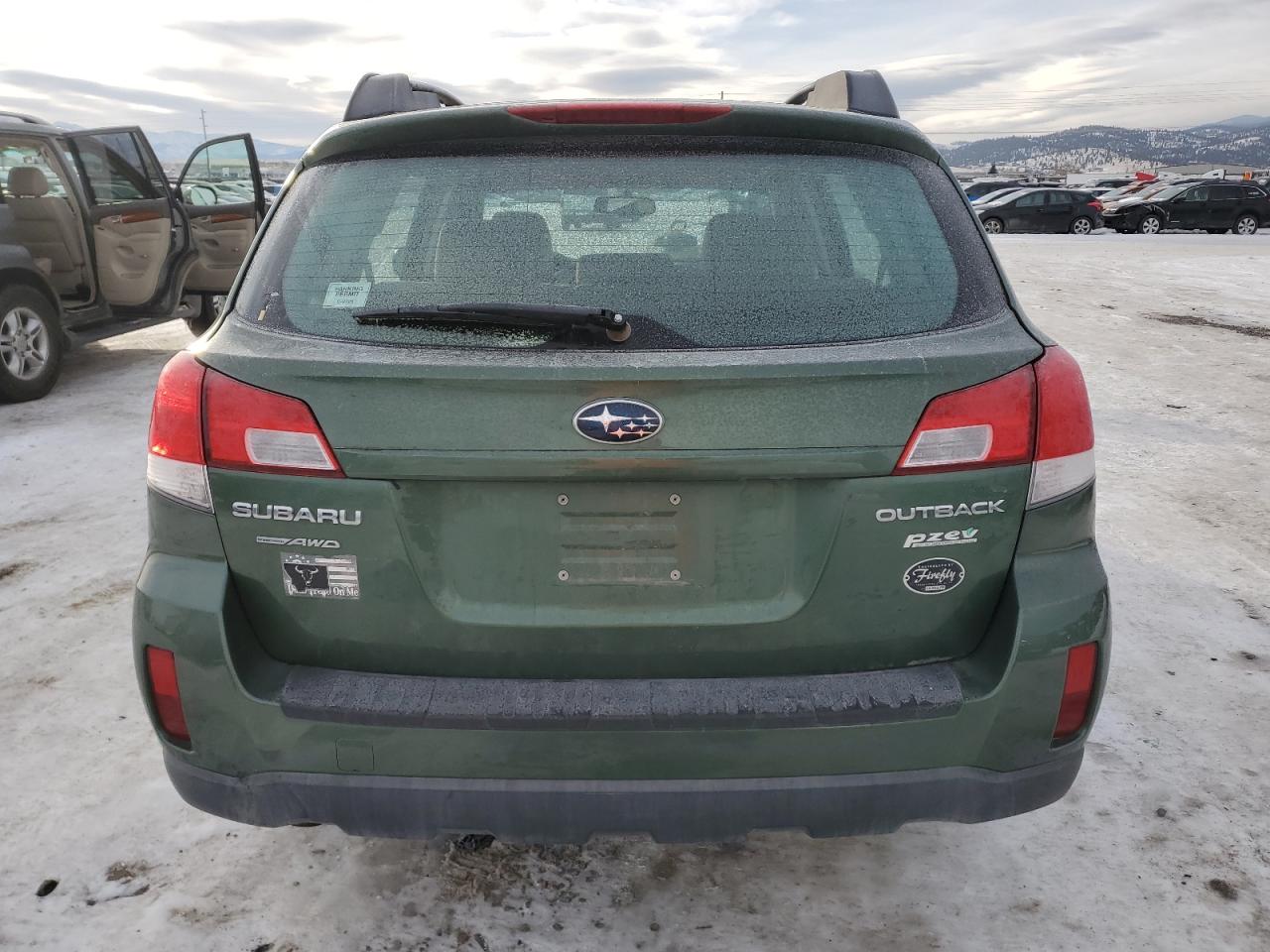 2011 Subaru Outback - Image 6