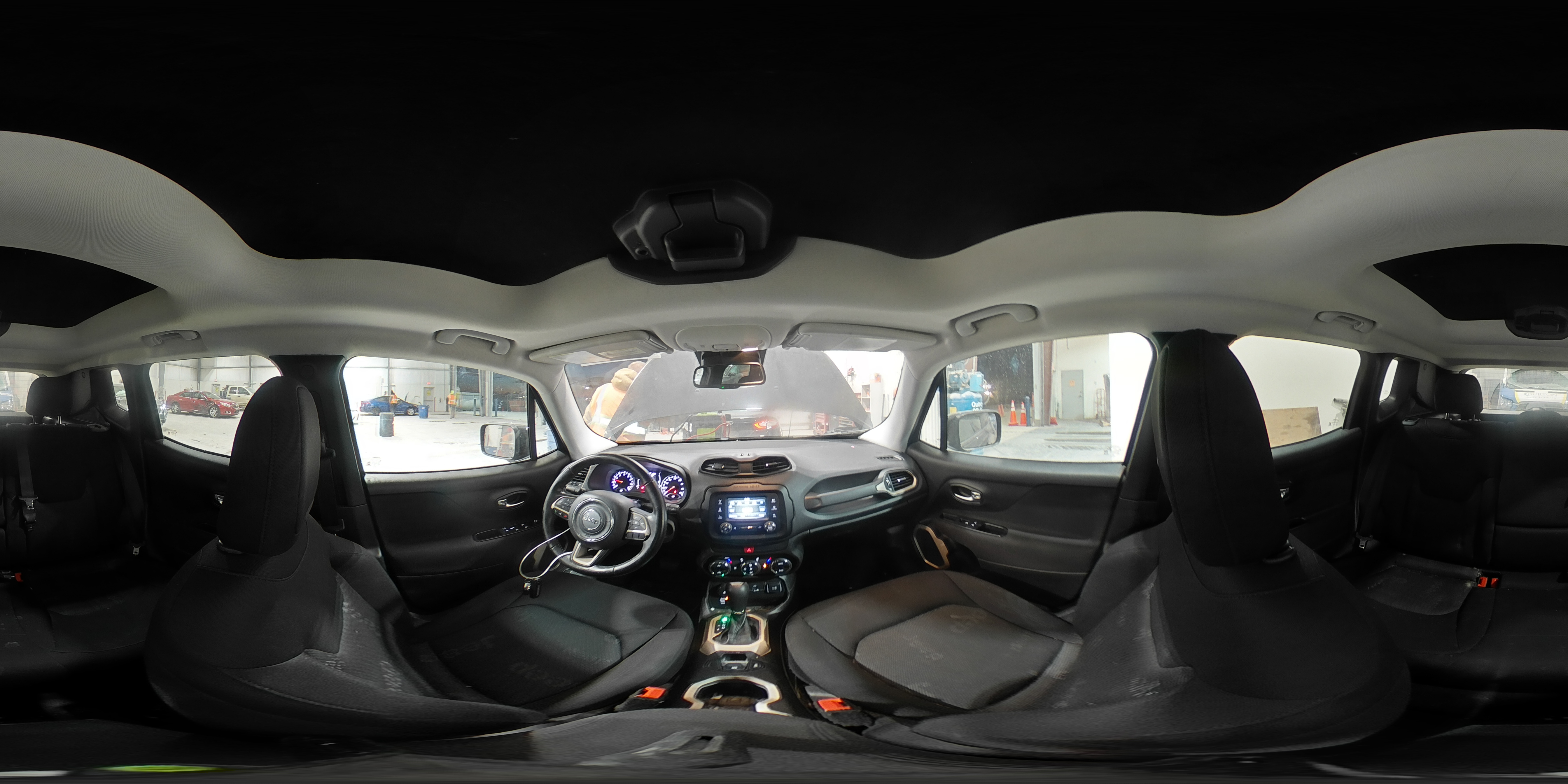 2017 Jeep Renegade - Image 14