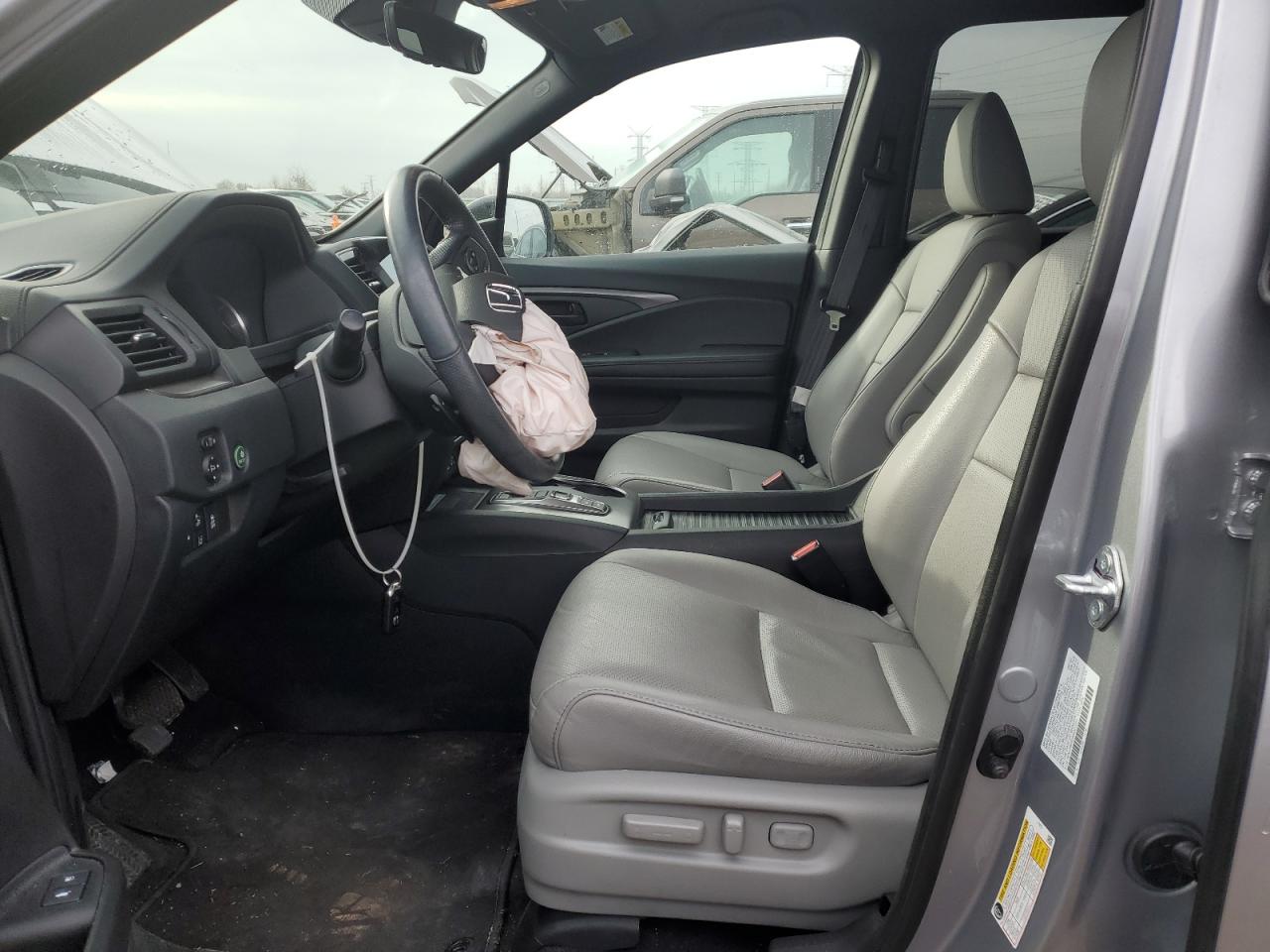 2022 Honda Passport - Image 7