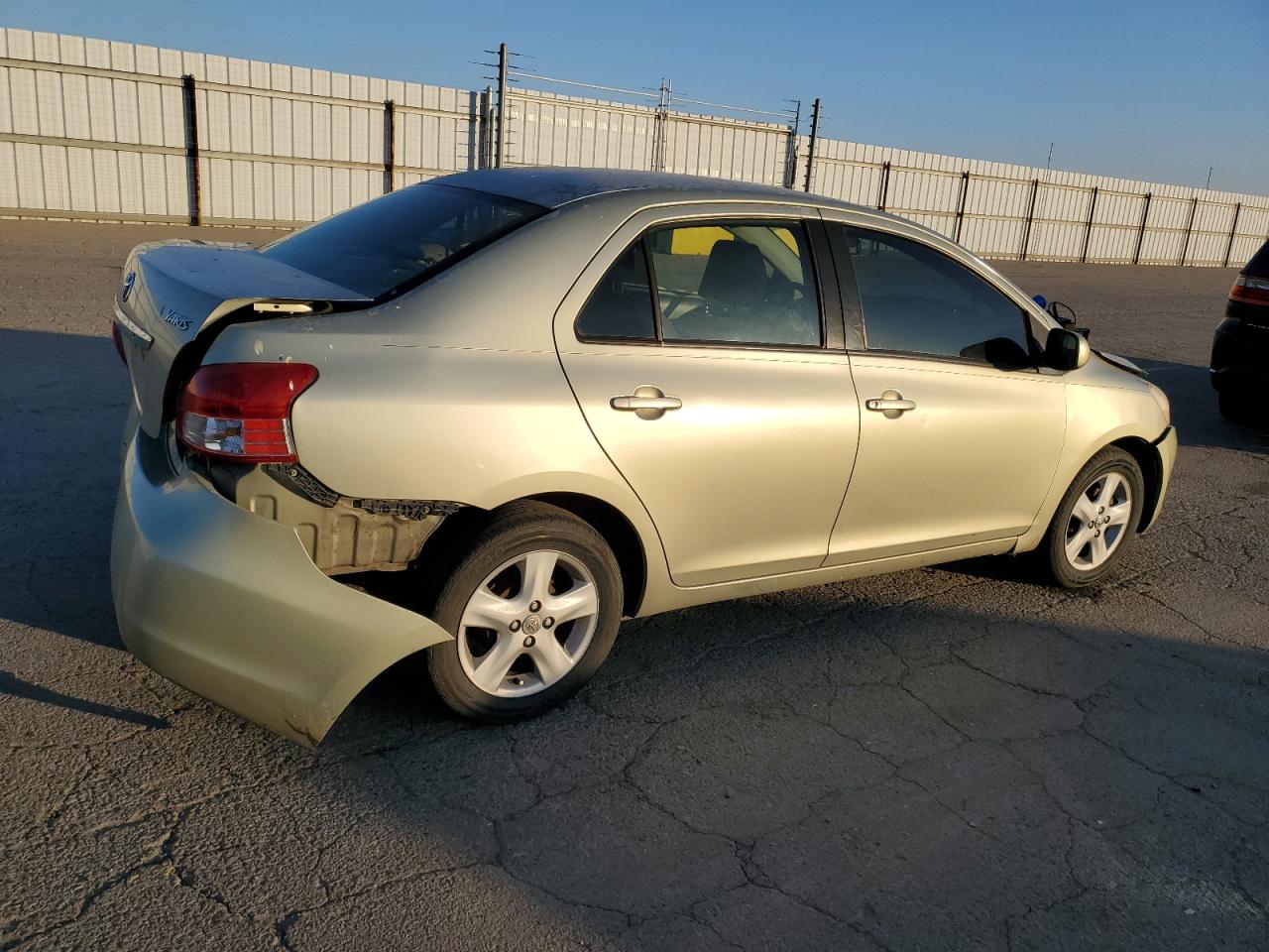 2007 Toyota Yaris - Image 3