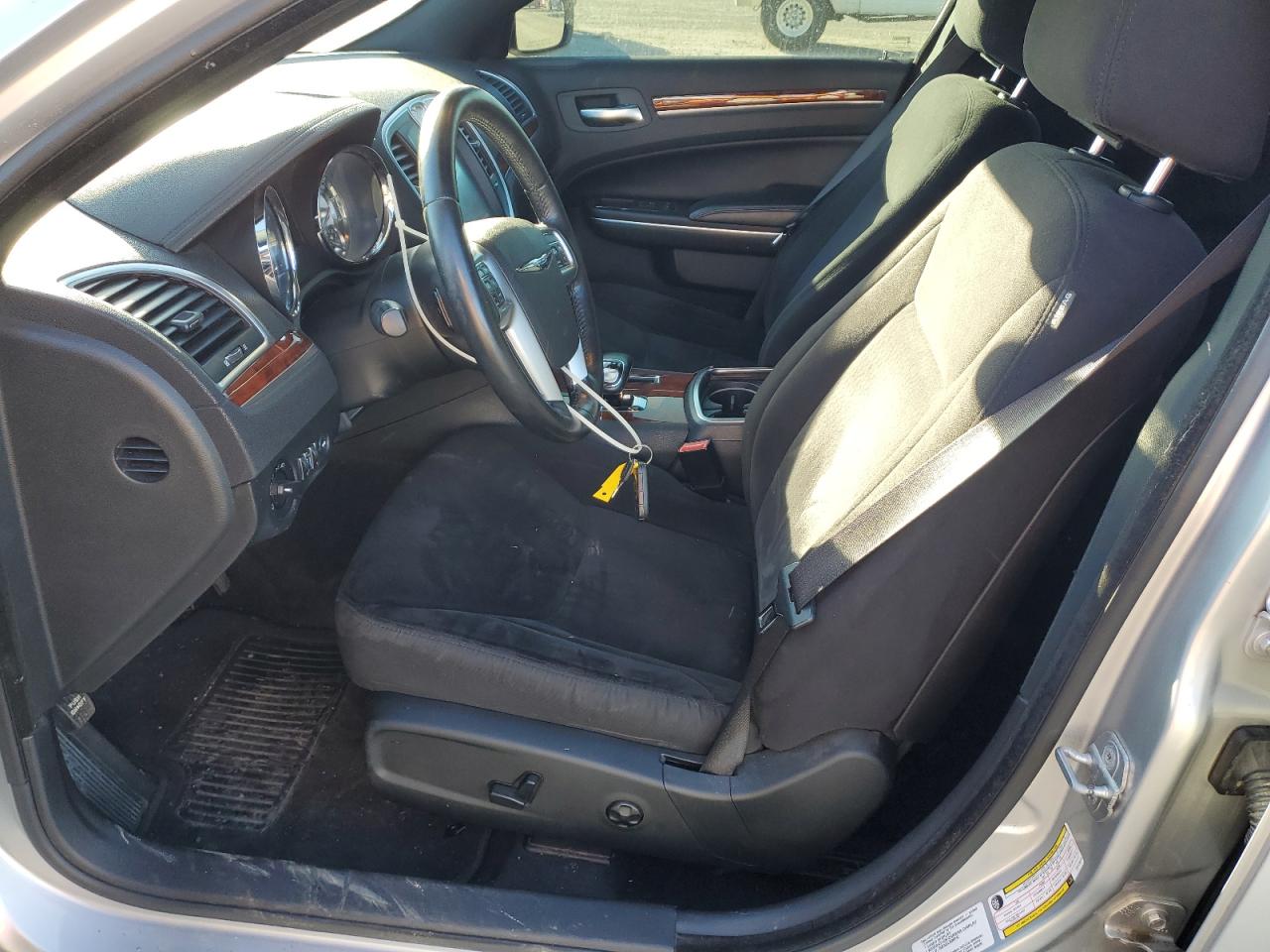 2012 Chrysler 300 VIN: 2C3CCAAG4CH175510 Lot: 87486104