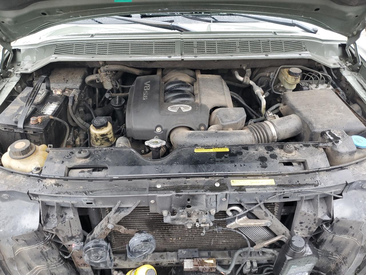 2004 Infiniti QX56 - Image 12
