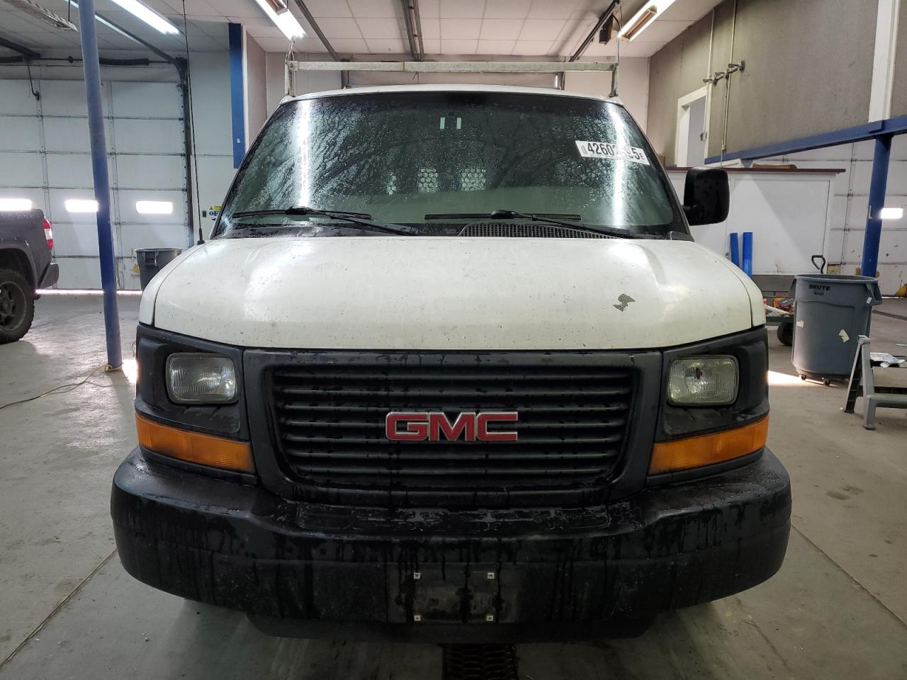 2008 GMC Savana - Image 5