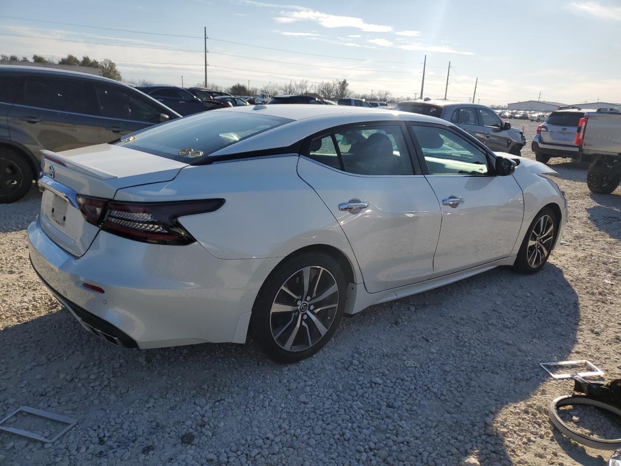2020 Nissan Maxima - Image 3