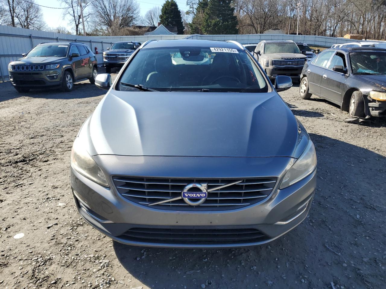 2017 Volvo V60 - Image 5