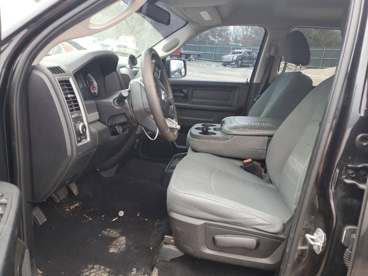 2018 RAM 1500 - Image 7