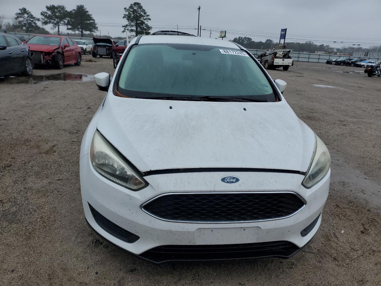 VIN 1FADP3K29FL317768 2015 FORD FOCUS no.5