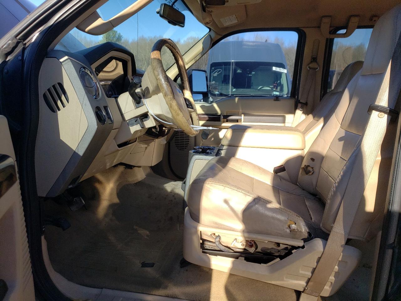 2008 Ford F250 - Image 7