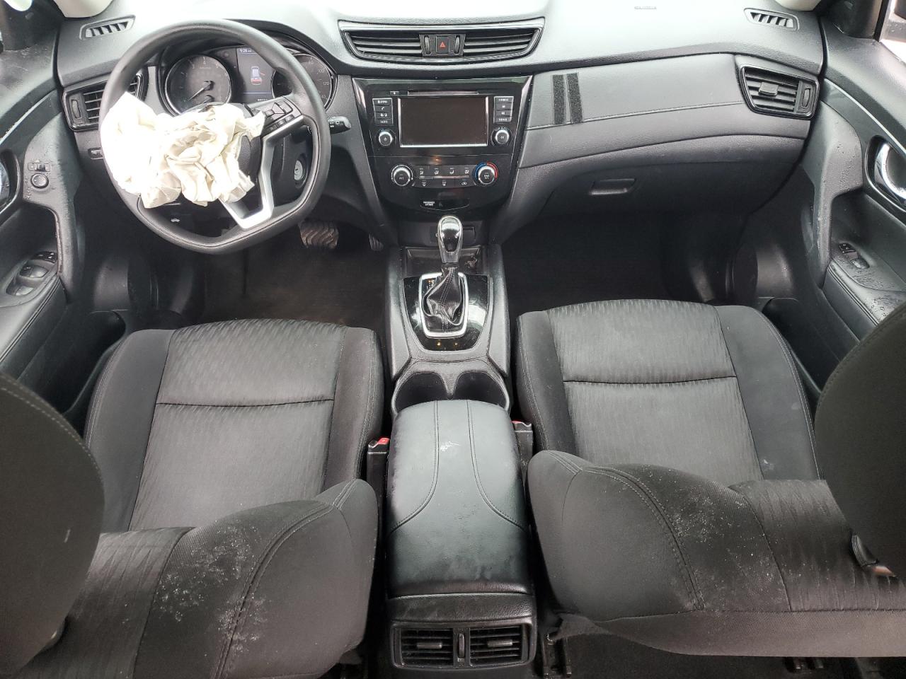 2018 Nissan Rogue - Image 8