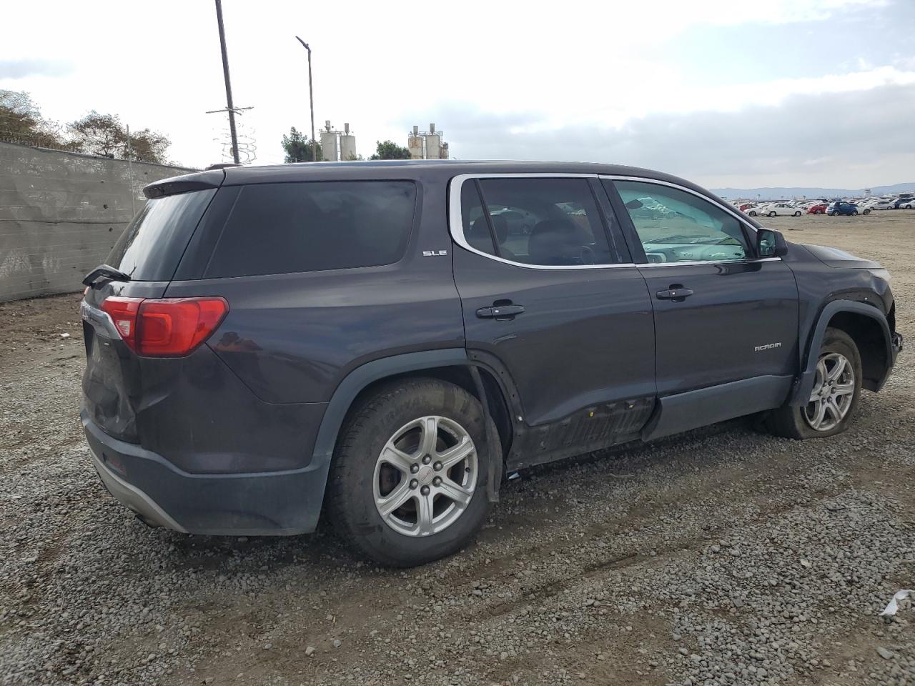 2018 GMC Acadia - Image 3