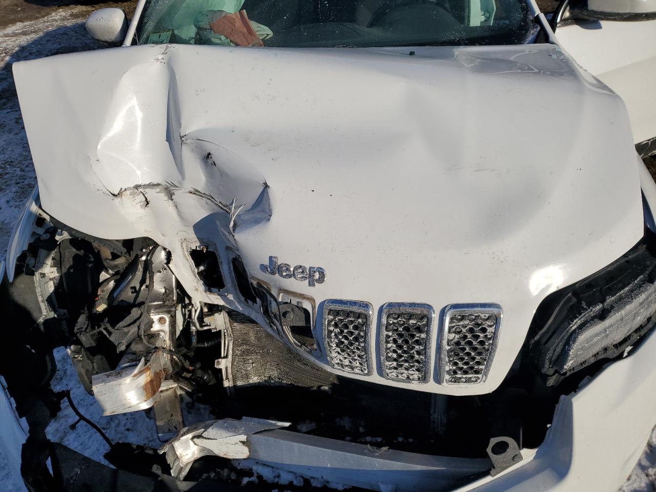 2019 Jeep Grand Cherokee - Image 12