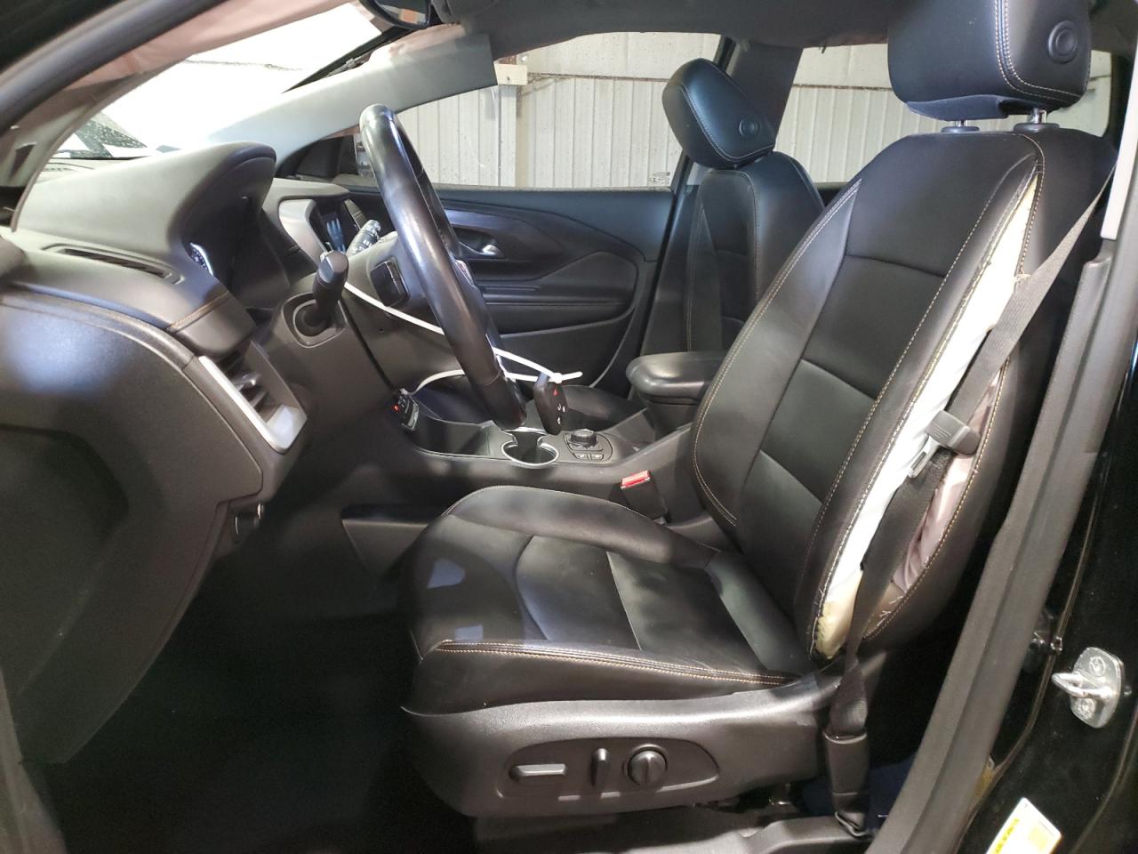 2020 GMC Terrain - Image 7