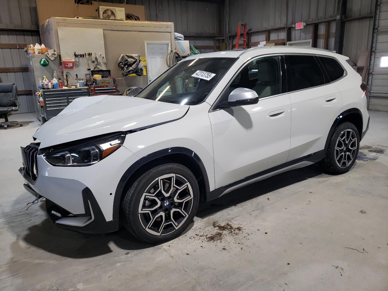 2024 BMW X1 - Image 1