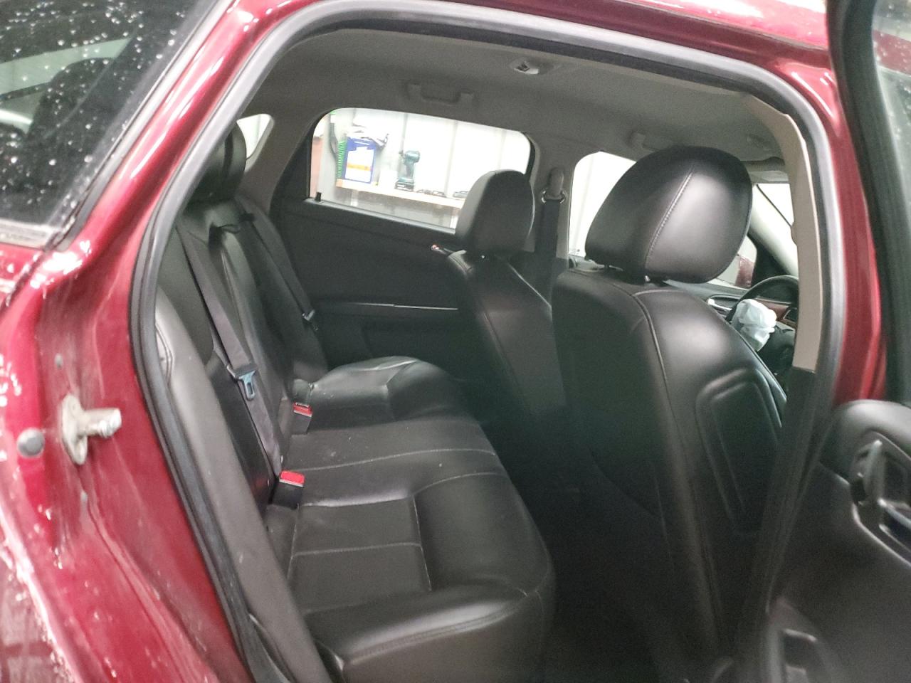 2011 Chevrolet Impala - Image 11