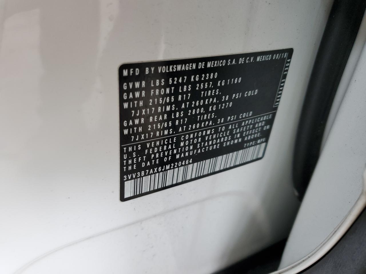 2018 Volkswagen Tiguan - Image 15
