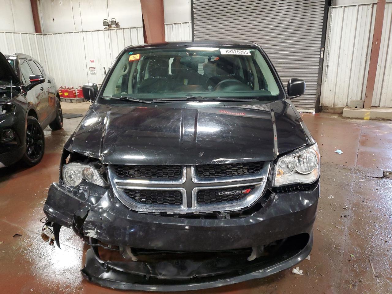 2016 Dodge Caravan - Image 5