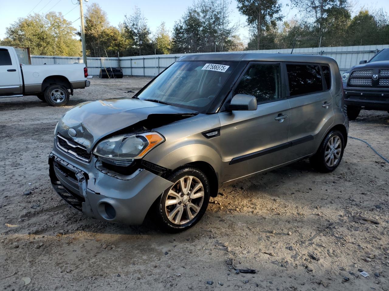 VIN KNDJT2A55D7600902 2013 KIA SOUL no.1