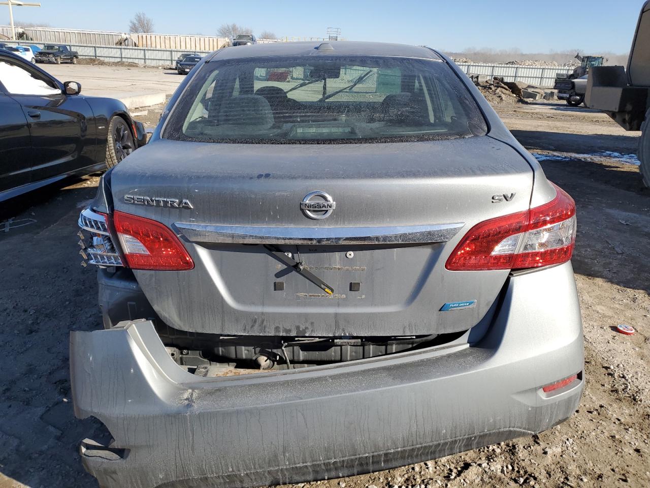 2013 Nissan Sentra - Image 6