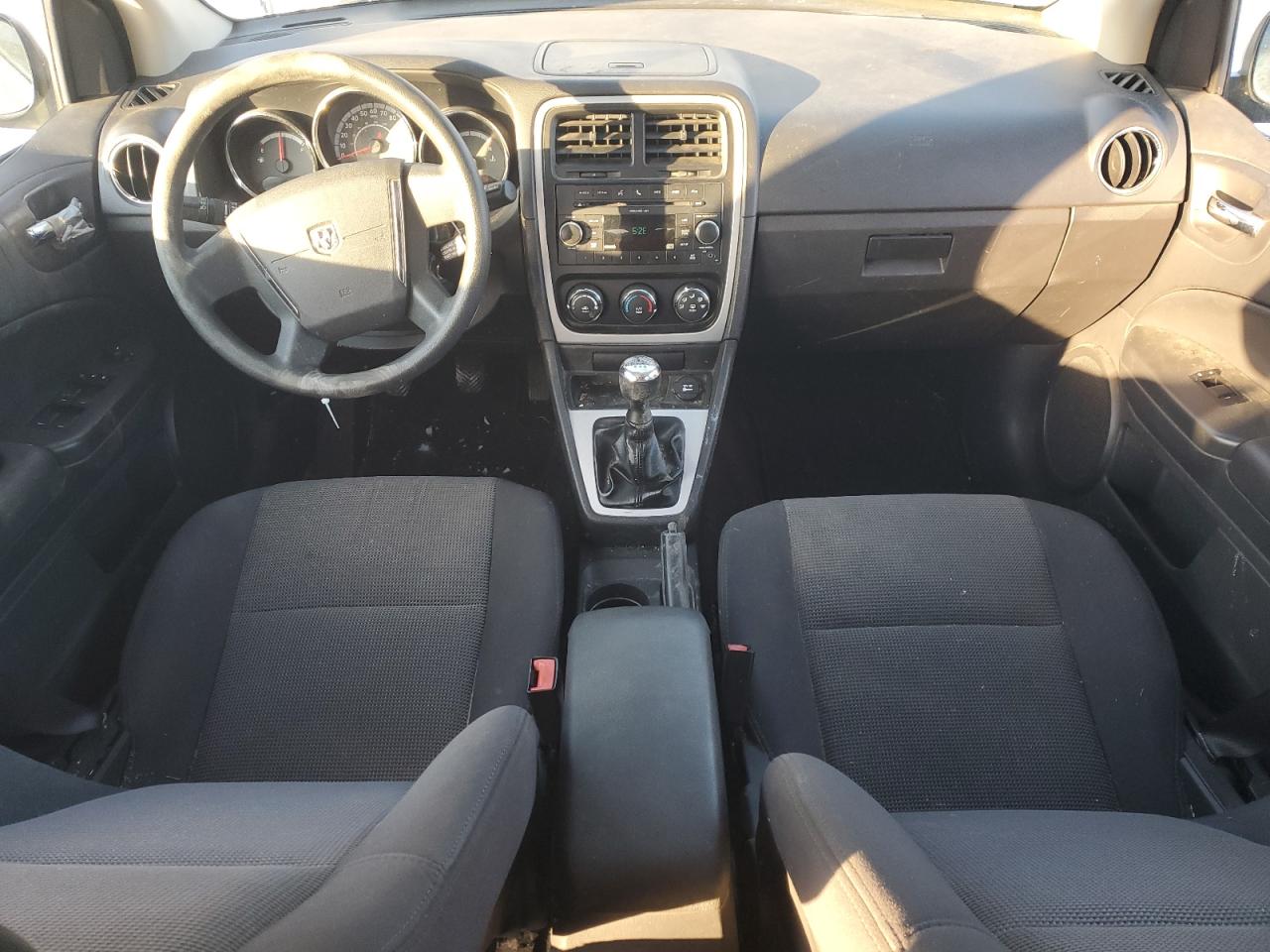 2011 Dodge Caliber - Image 8