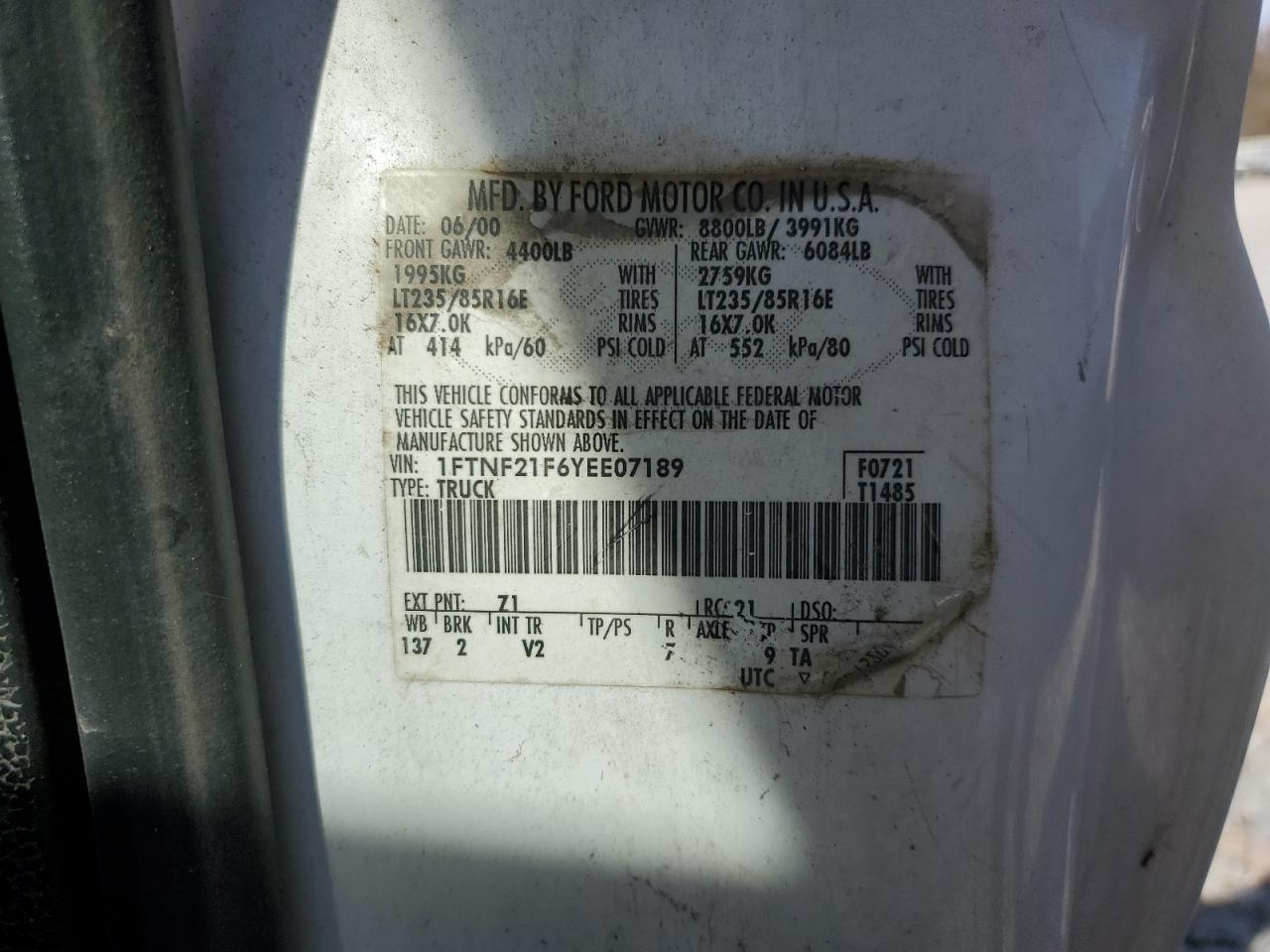 2000 Ford F250 - Image 13