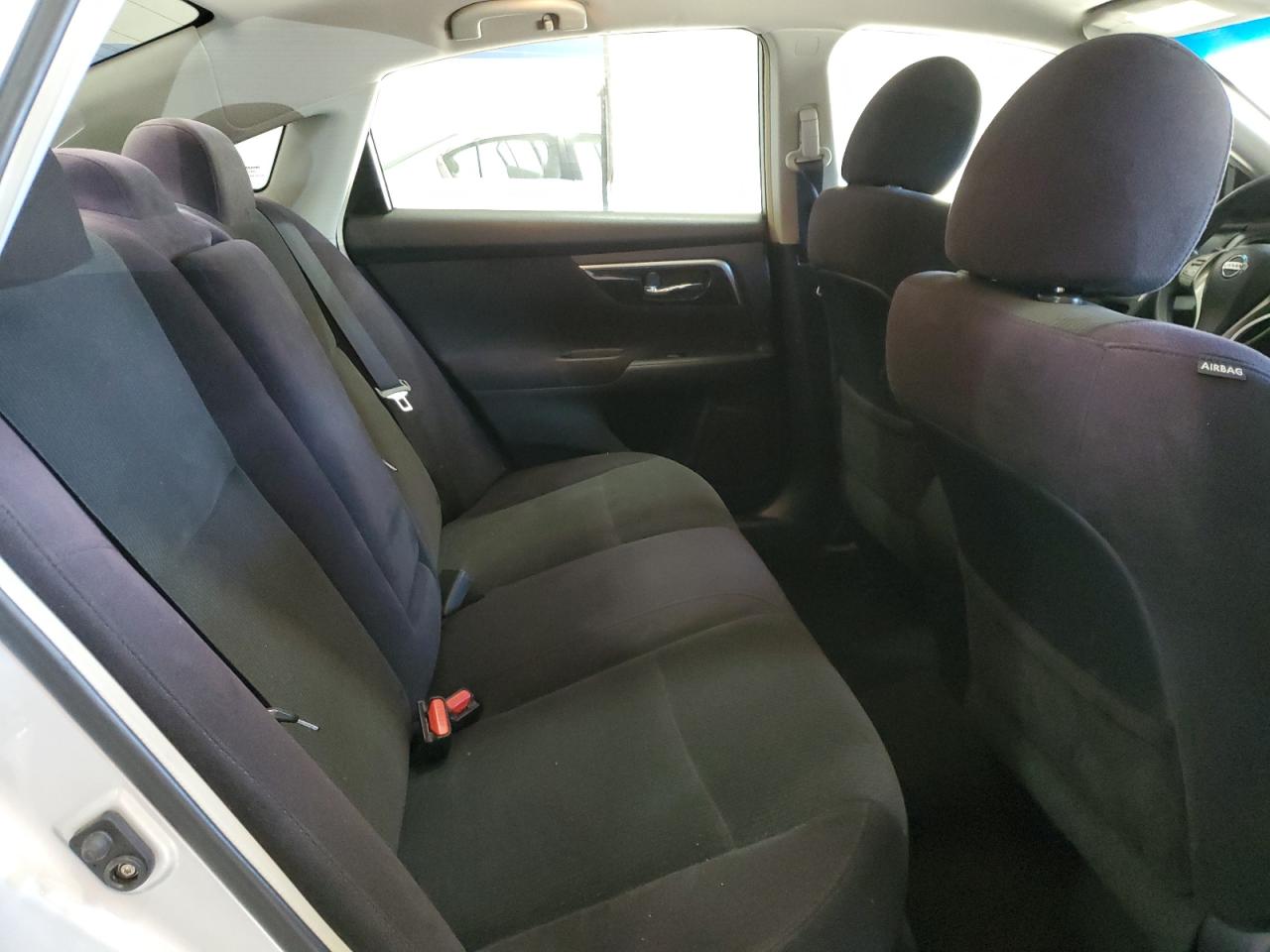 2013 Nissan Altima - Image 10
