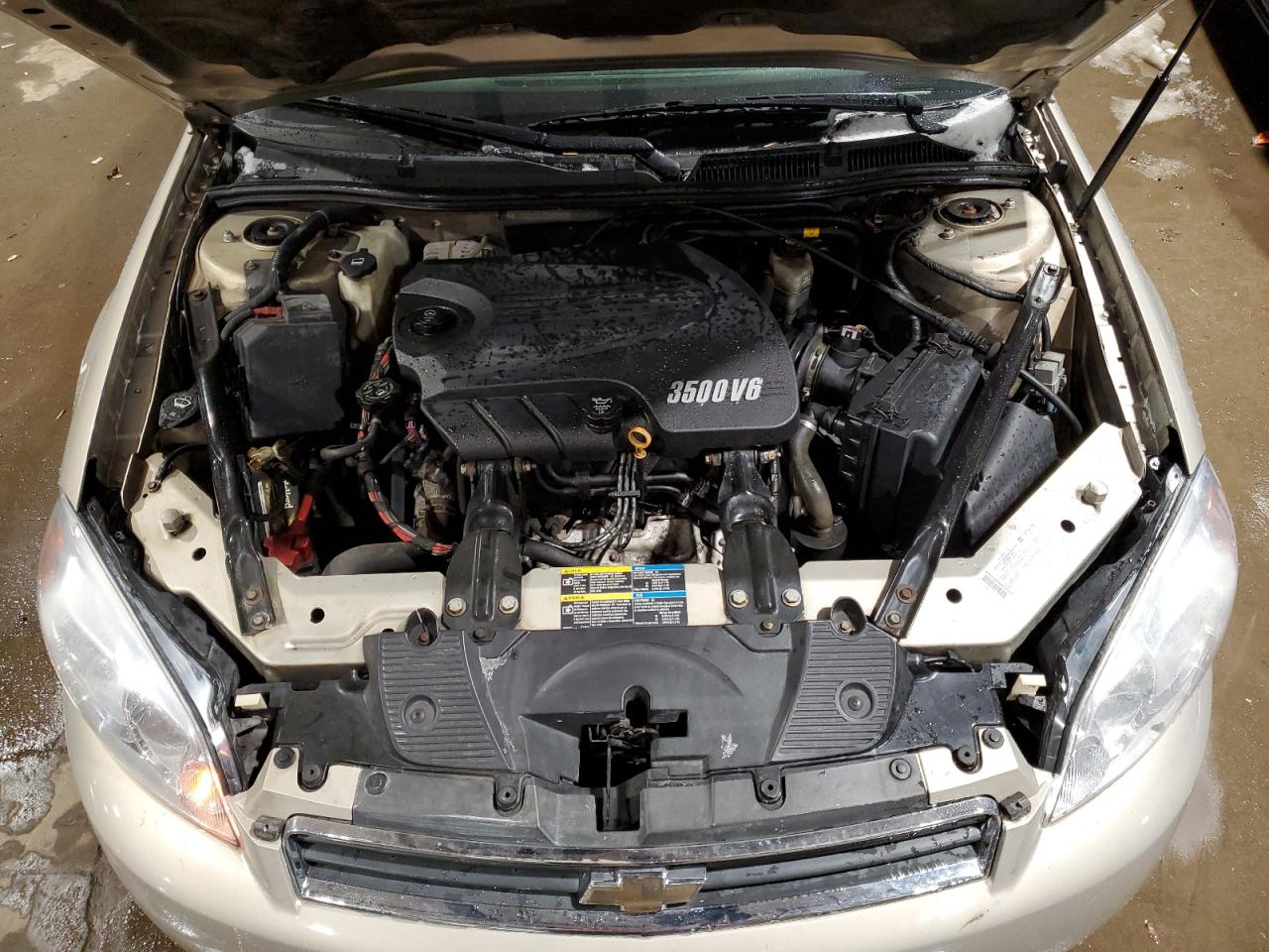 2008 Chevrolet Impala - Image 11