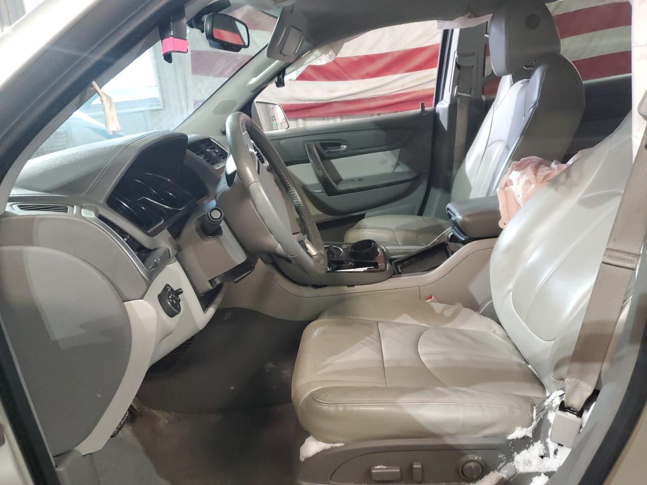 2016 GMC Acadia - Image 7