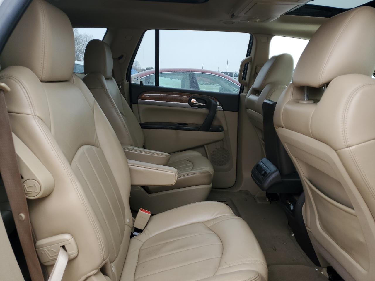 2011 Buick Enclave - Image 11