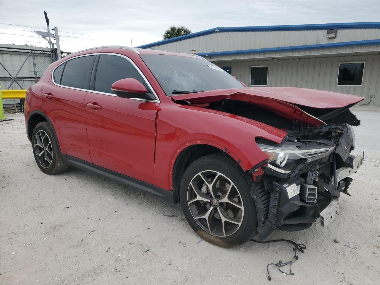 2019 Alfa Romeo Stelvio - Image 4