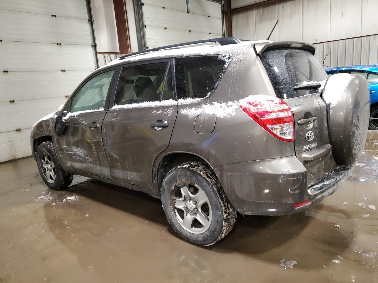 2012 Toyota RAV 4 - Image 2