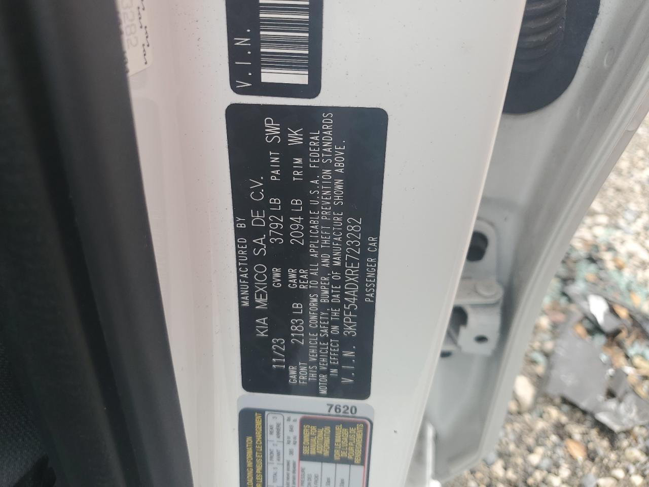2024 Kia Forte - Image 12