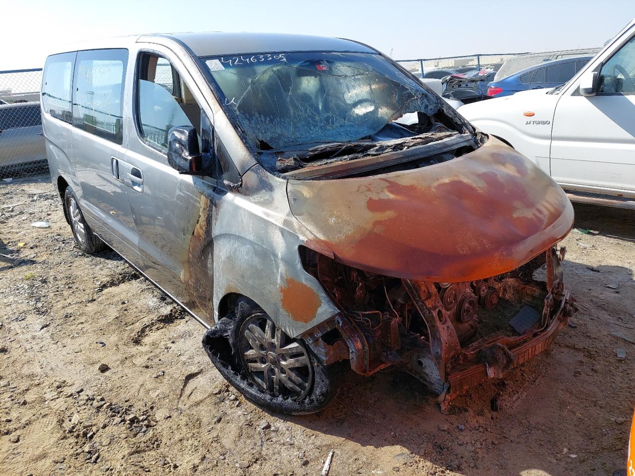 KMJWA37ROKU001152 - 2019 Hyundai H1 - #42463305