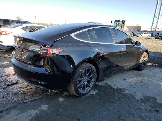  TESLA MODEL 3 2019 Czarny