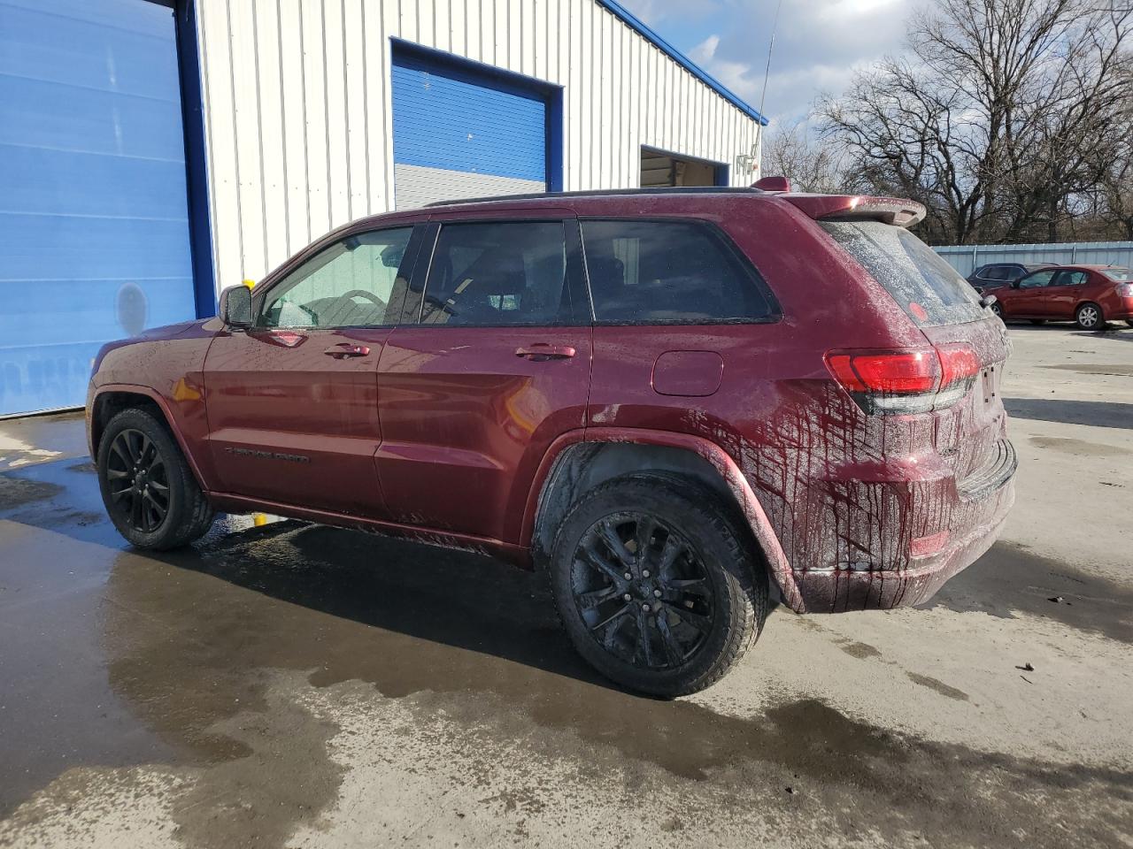2018 Jeep Grand Cherokee - Image 2