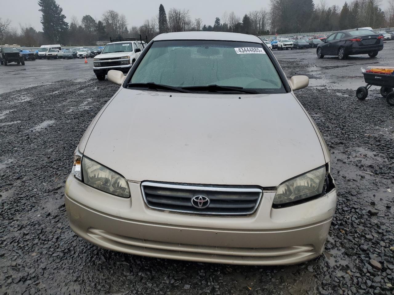 2001 Toyota Camry - Image 5