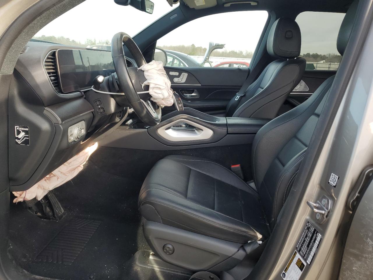 2020 Mercedes-Benz GLE - Image 7
