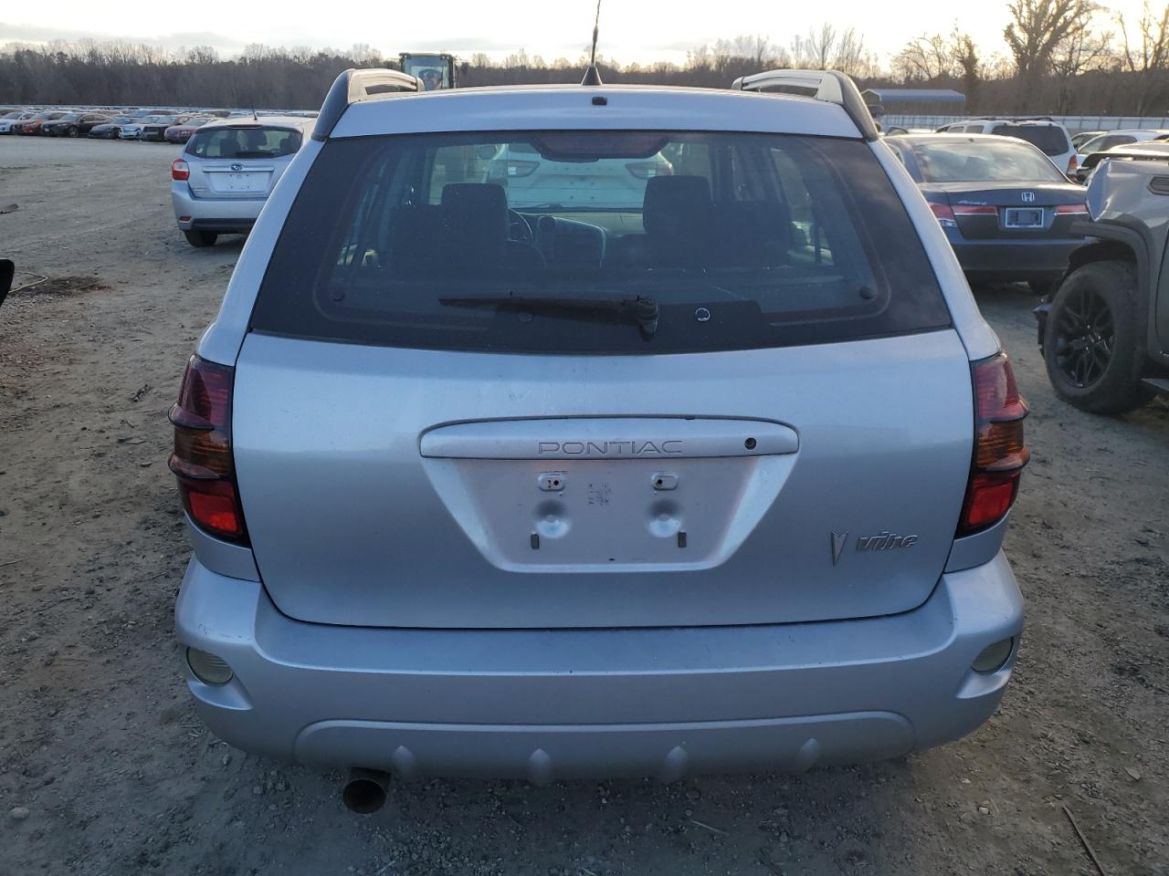 2008 Pontiac Vibe - Image 6