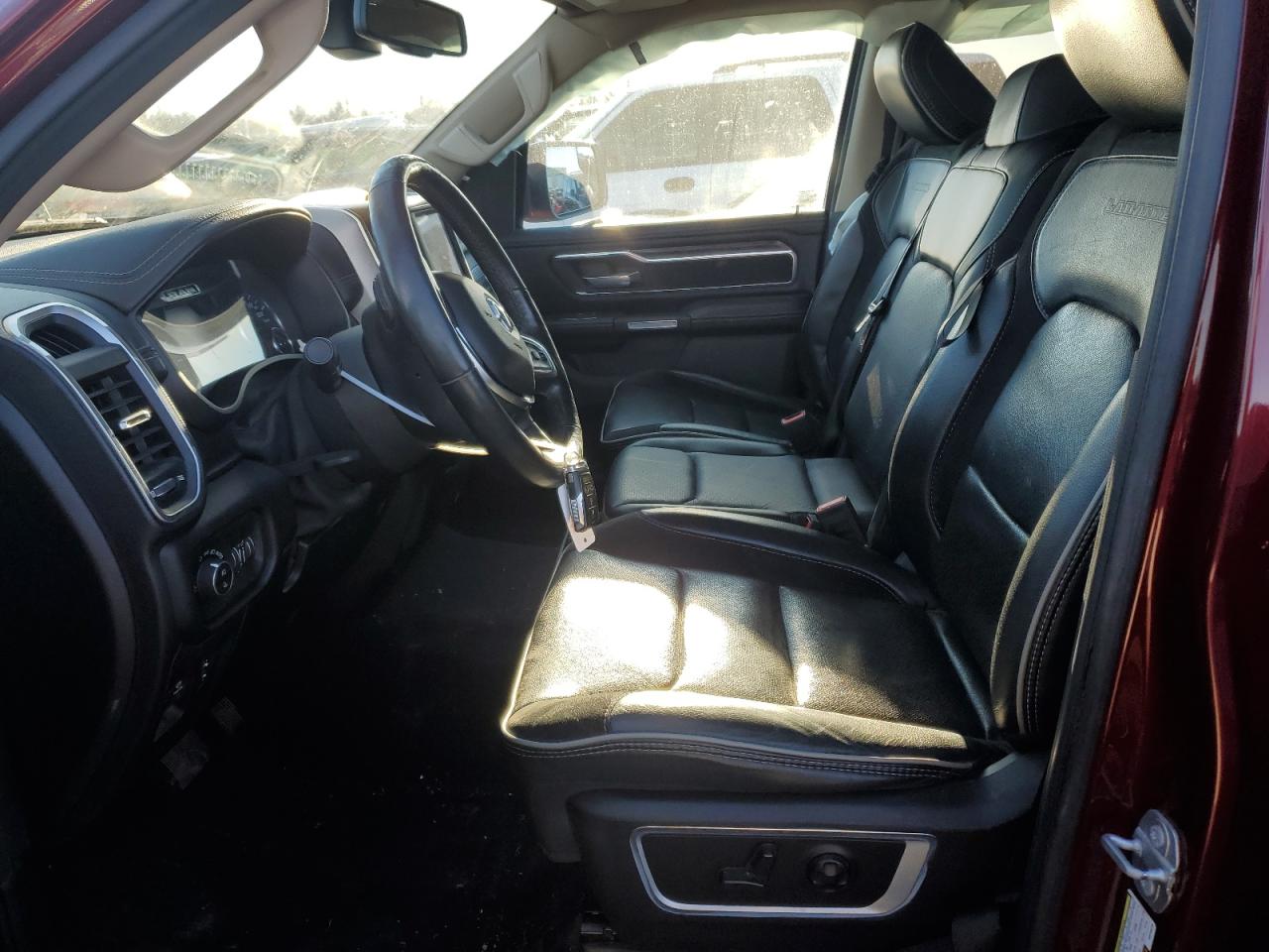 2019 RAM 1500 - Image 7