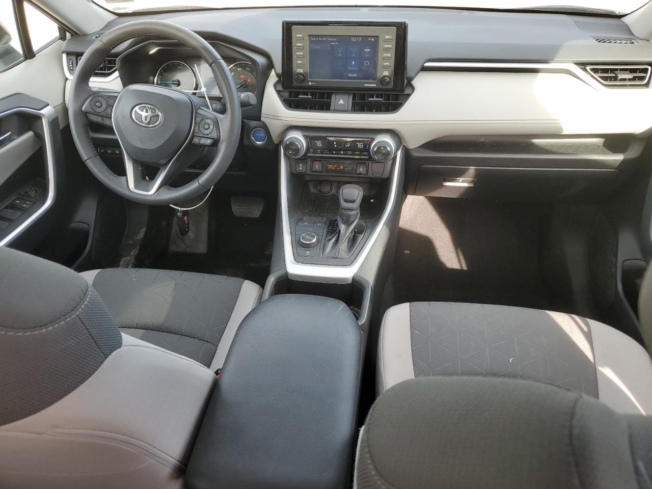 2022 Toyota RAV 4 - Image 8