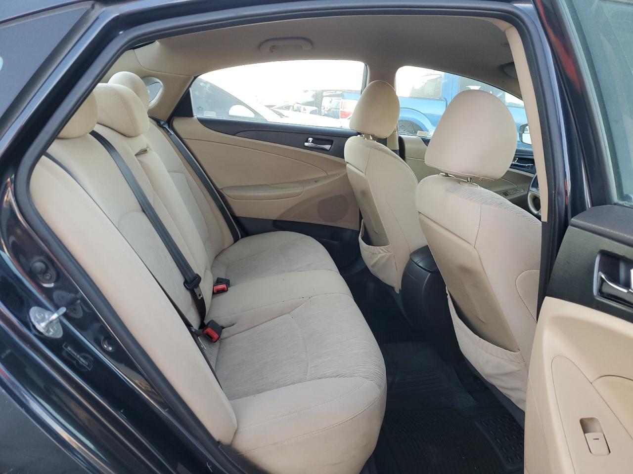 2014 Hyundai Sonata - Image 10
