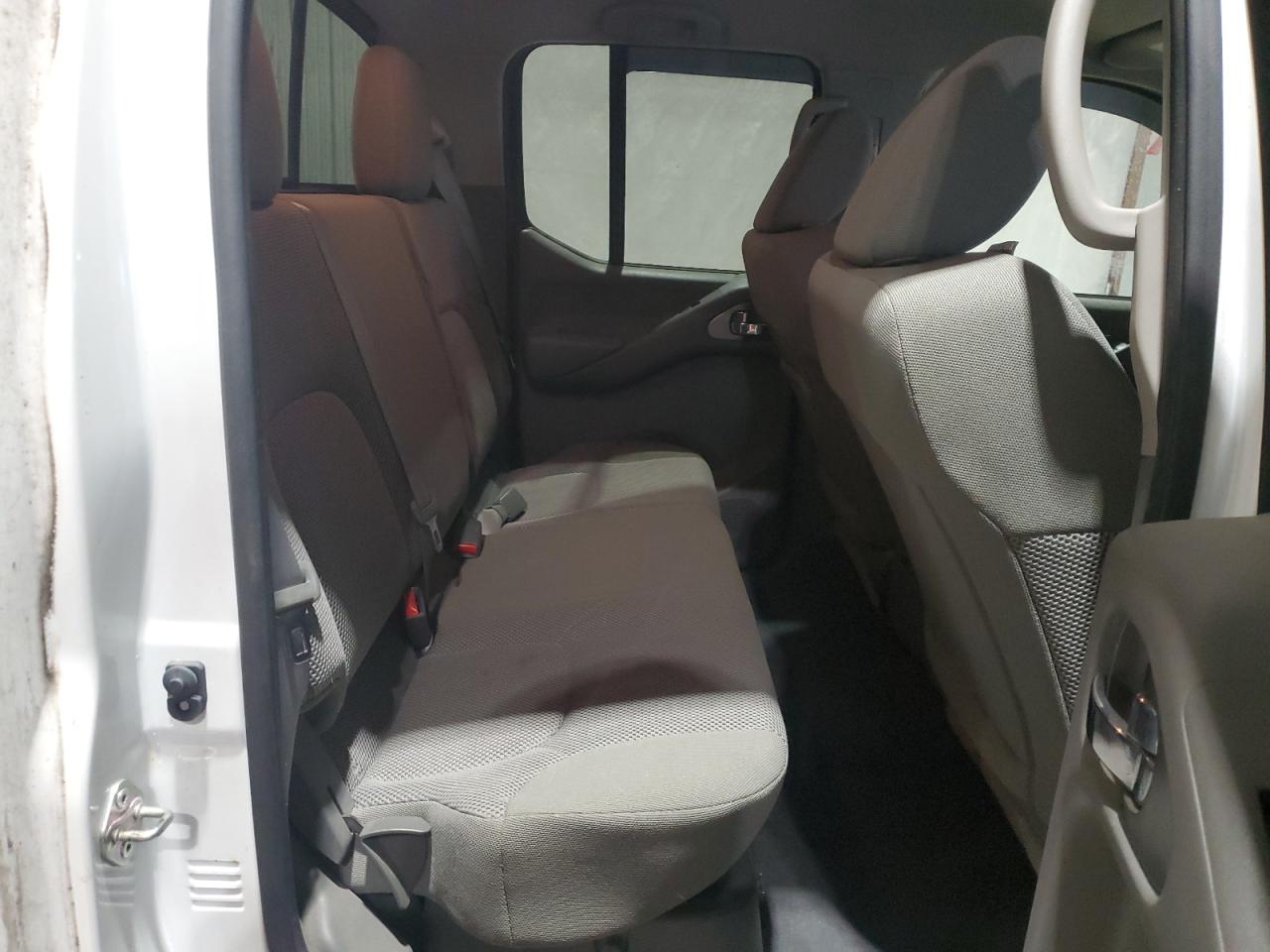 2019 Nissan Navara (Frontier) - Image 10
