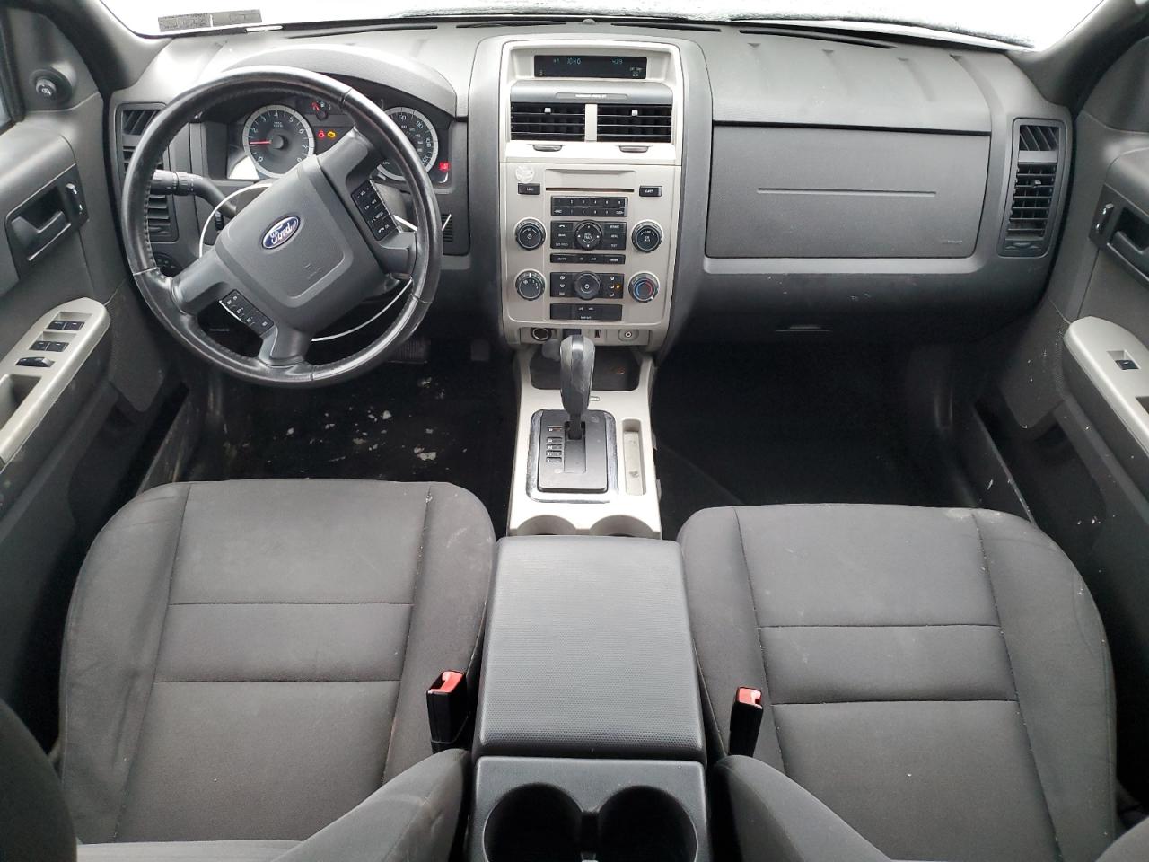 2011 Ford Escape - Image 8