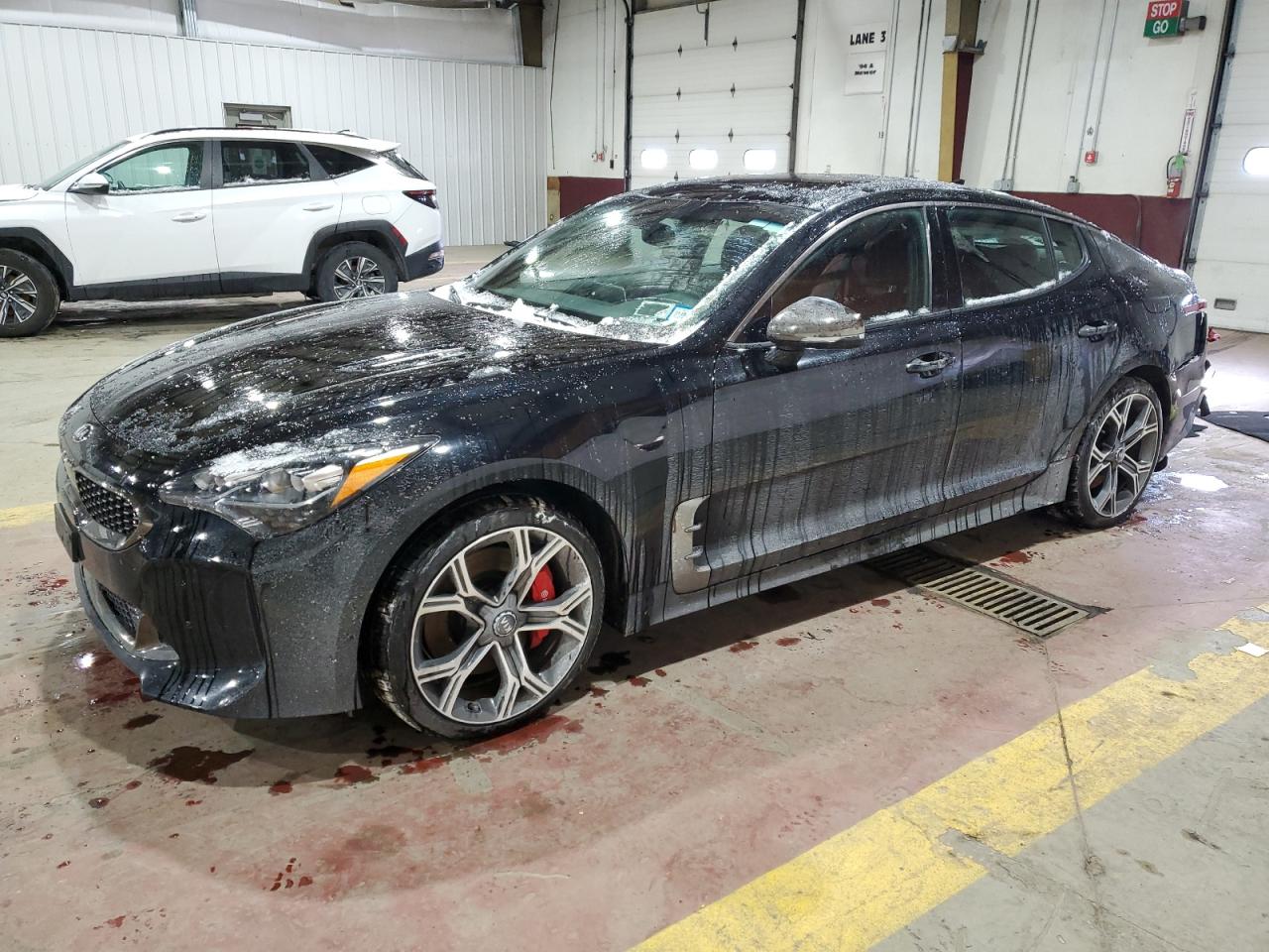 2021 Kia Stinger - Image 1