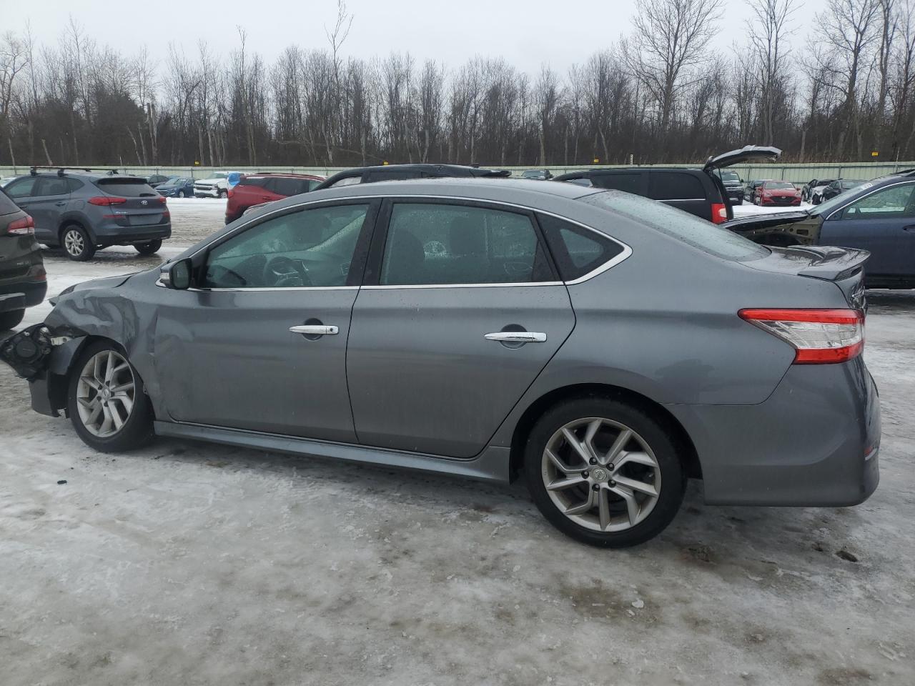 2015 Nissan Sentra - Image 2