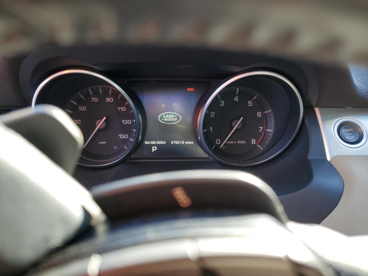 2014 Land Rover Range Rover - Image 9