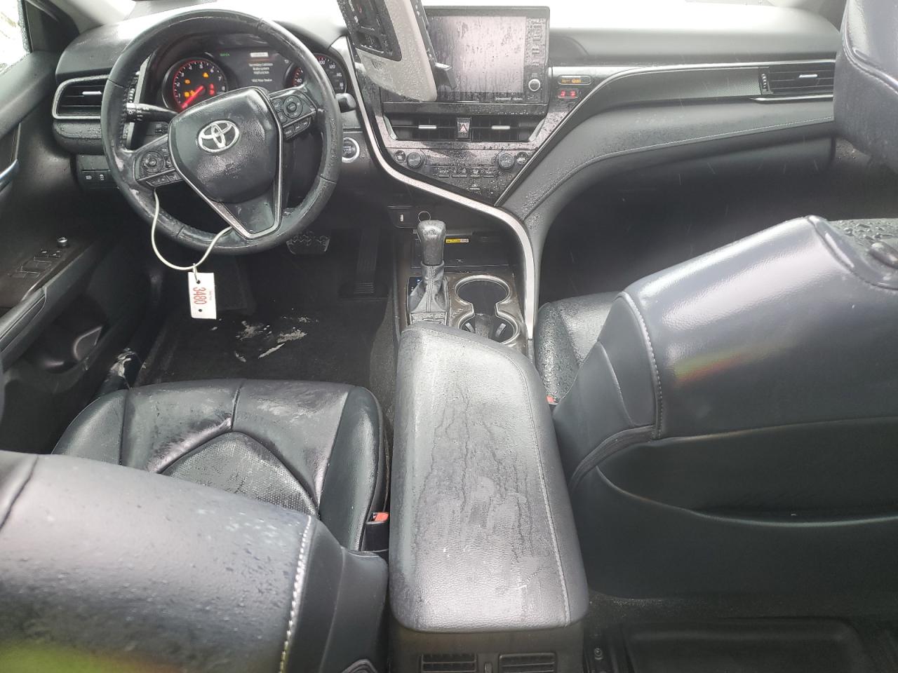 2022 Toyota Camry - Image 8