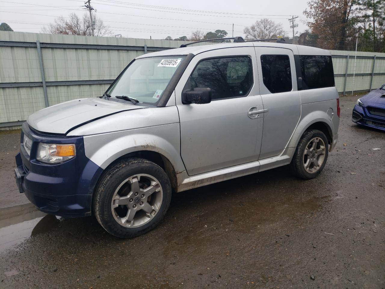 2007 Honda Element - Image 1